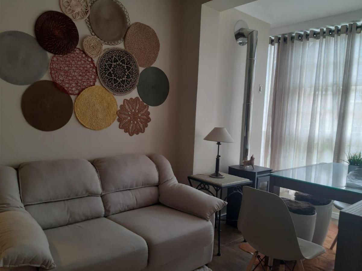 그라마도 Confortavel Apartamento Proximo Ao Lago Negro 아파트 외부 사진